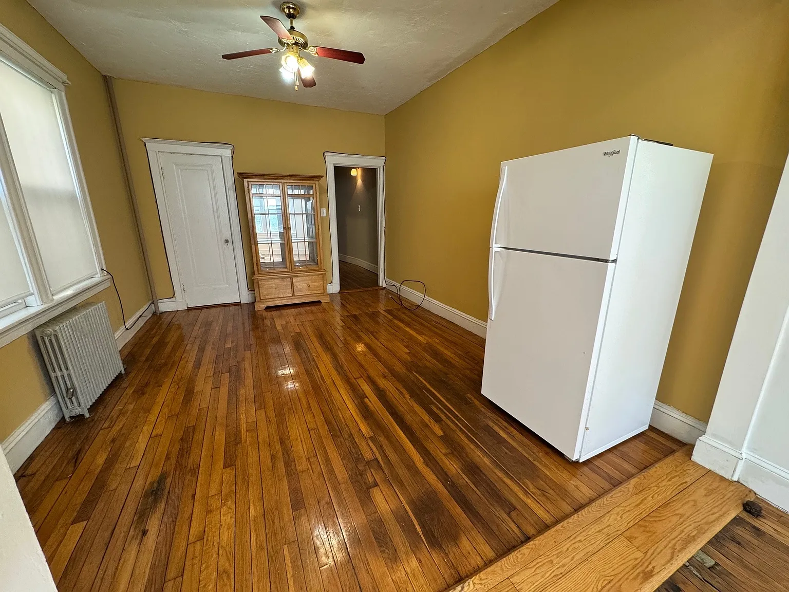 1 bed, 1000 sqft, $1,775 — Photo 3