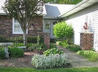 18460 Wooded Way, South Bend, IN 46637