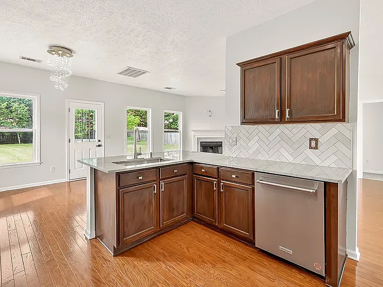 7296 Autumn Crossing Way — Photo 28