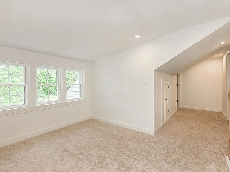 27011 Normandy Rd — Photo 15