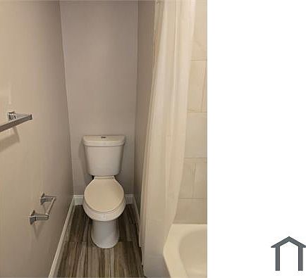 5th image of 124 Central Ave #U33