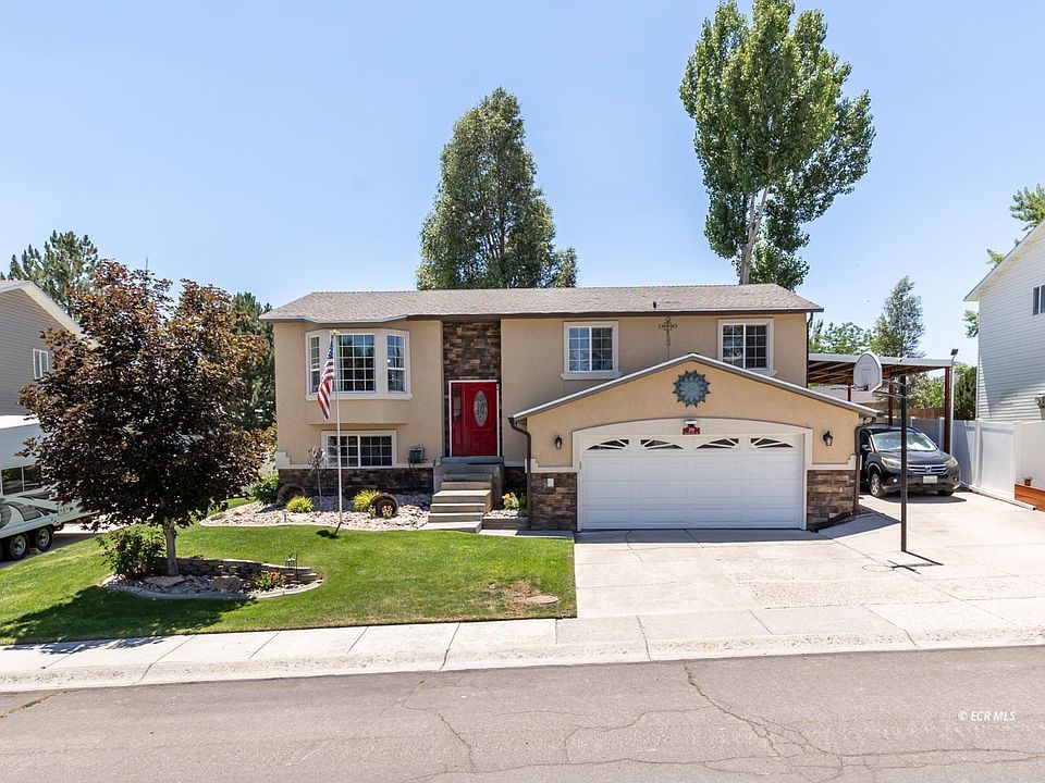 1st image of 209 Rolling Hills Dr