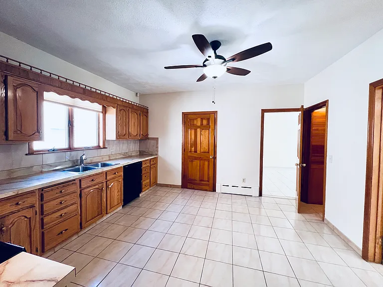 34 Medford St #34 — Photo 27