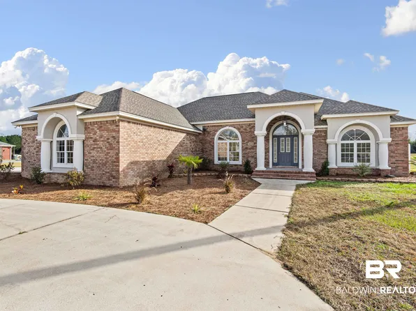 26130 Chatelaine Rd, Elberta, AL 36530