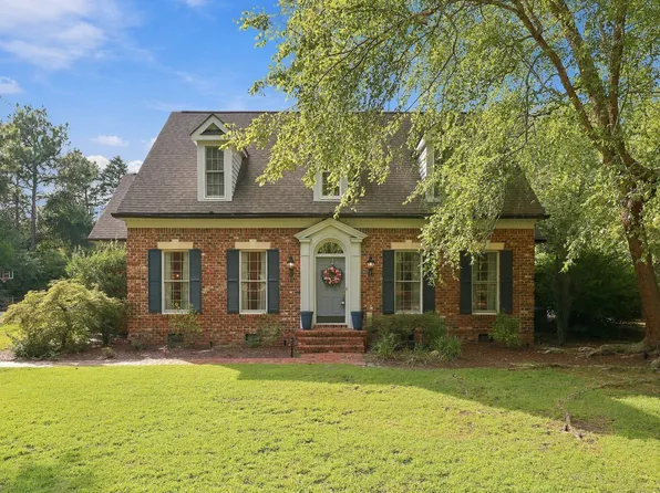 35 McDonald Rd W, Pinehurst, NC 28374