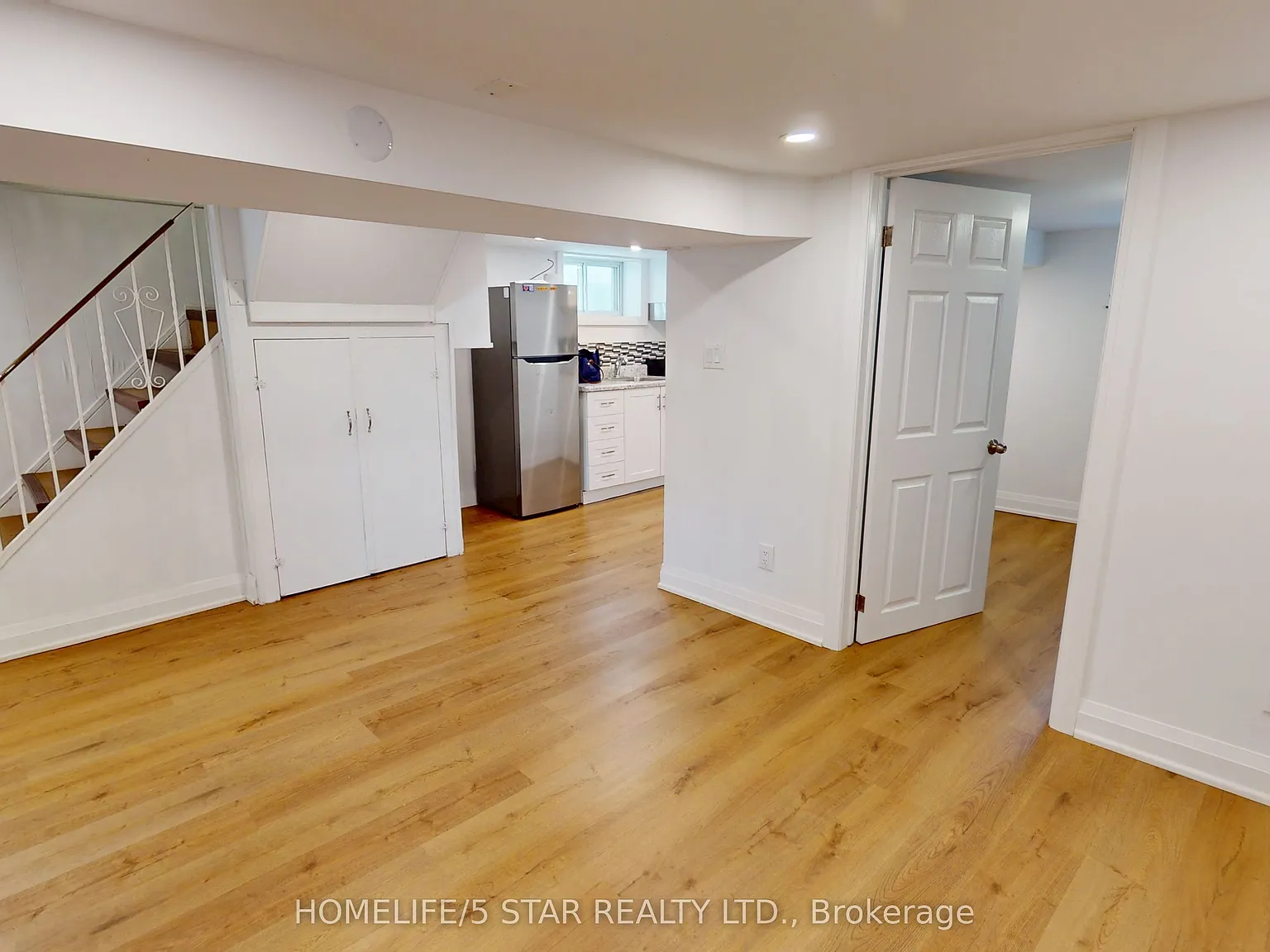 2 bed, $1,595 — Photo 4