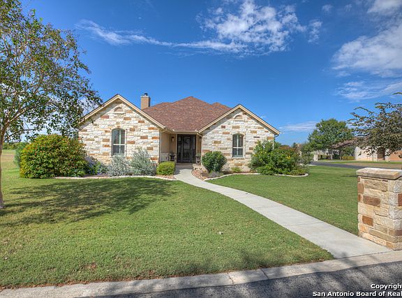 2nd image of 107 Donald Ross Pl