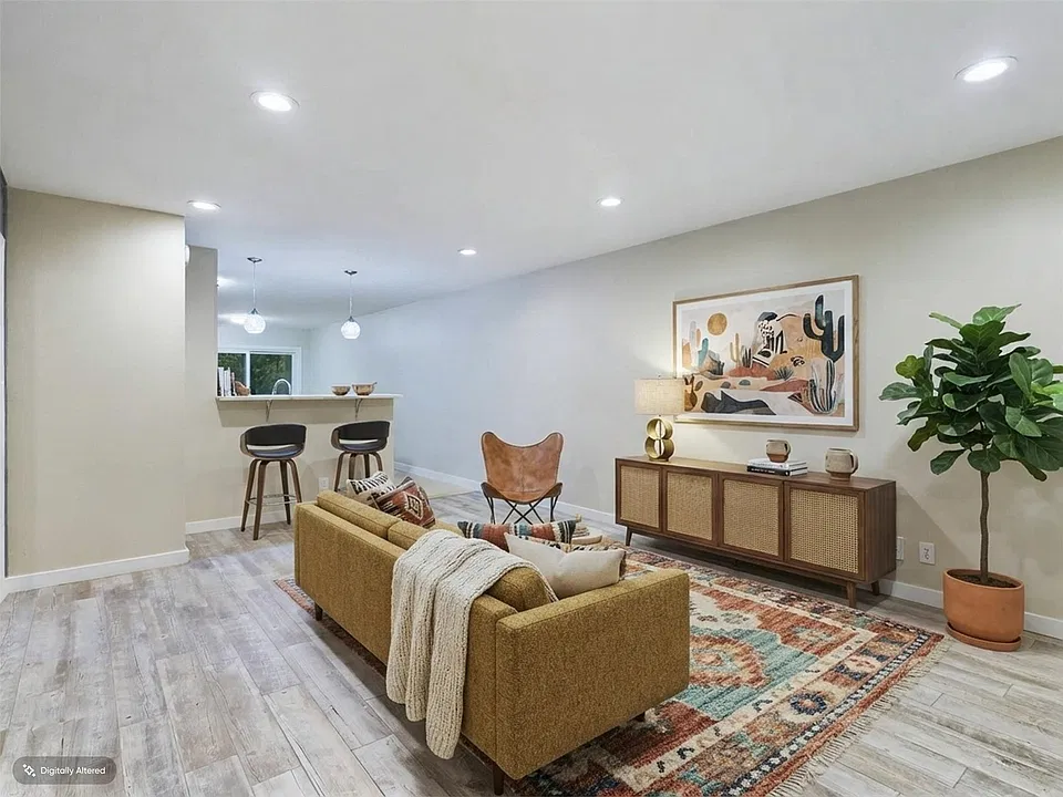 2303 E Side Dr #217