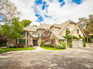 16161 Sky Ranch Rd, Santa Clarita, CA 91387