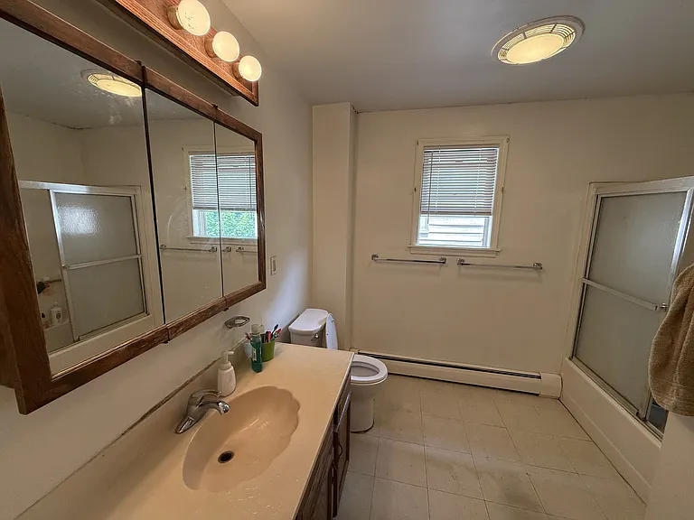 419 N Albany St #2 — Photo 8