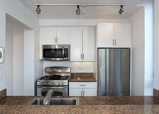 1st image of 33 W End Ave APT 2E