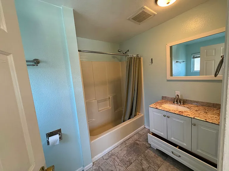 2804 McLeod Rd — Photo 24
