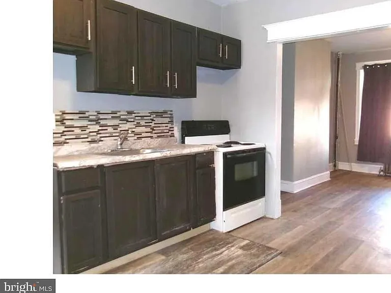 3813 N 8th St — Photo 4