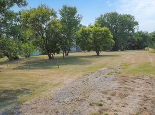 12th St SE, Bismarck, ND 58504
