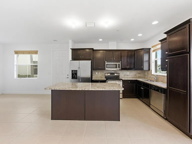 3065 Tortola Way — Photo 18
