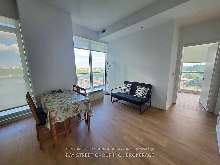 115 McMahon Dr #910 — Photo 5