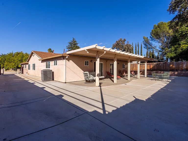 5500 Sunset Oak Ct — Photo 9