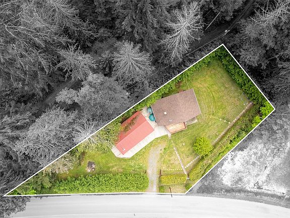 2nd image of 255 Ricardo Rd