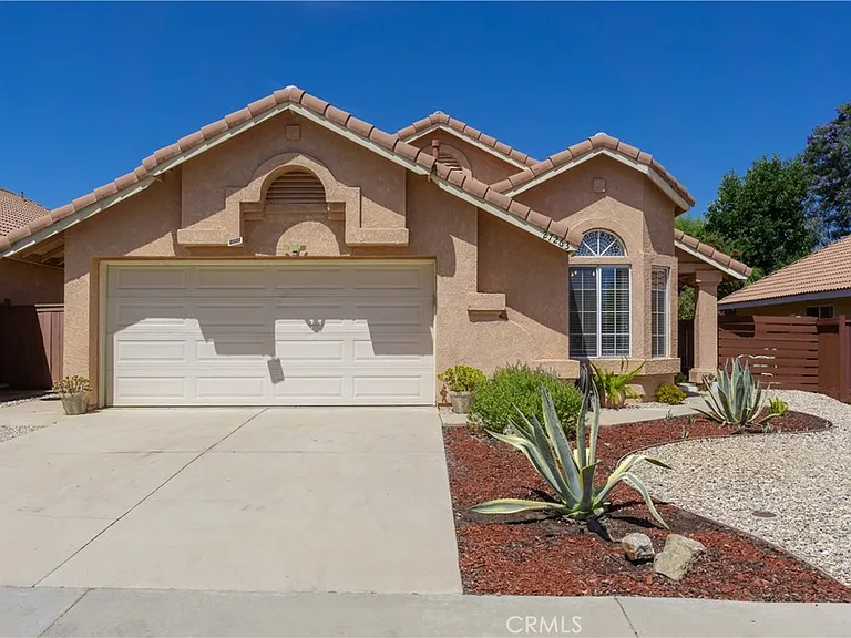 27263 Family Cir — Photo 1