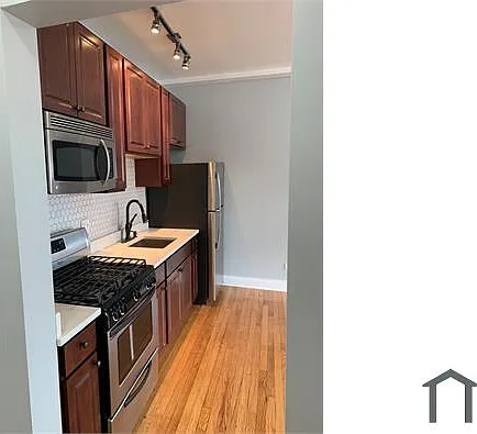 3 bed, 1400 sqft, $2,000 — Photo 4