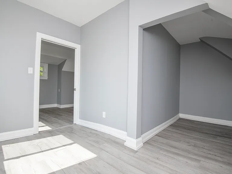 117 E Glenwood Ave #2 — Photo 24