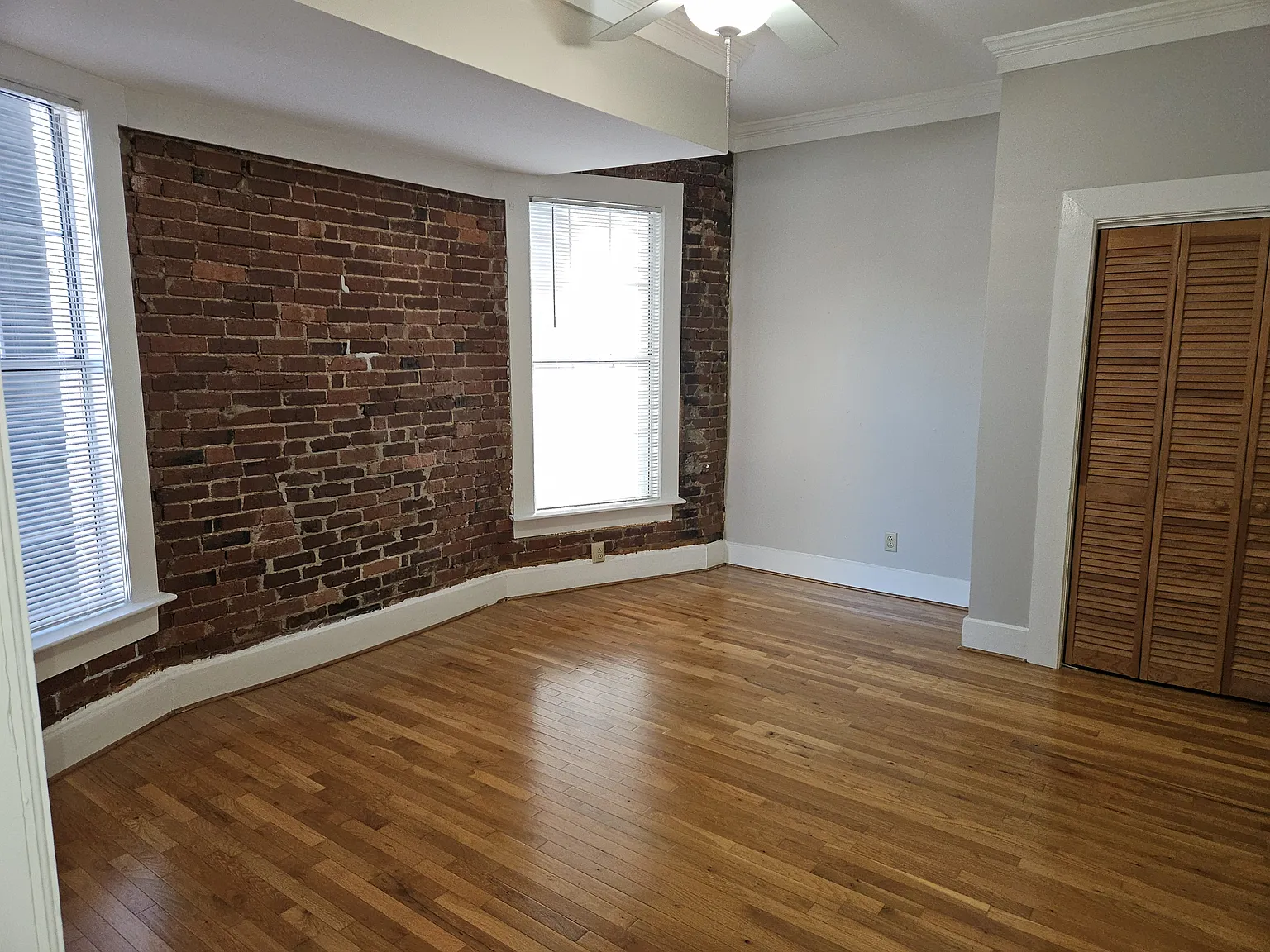 603 Lindsay St. Chatt. TN 37403 - 6 — Photo 3