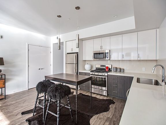 3rd image of 403 S Garrard Blvd Unit 120
