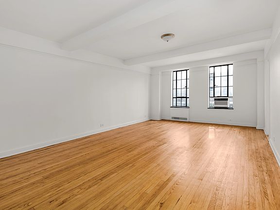 2nd image of 333 W 56th St APT 3M