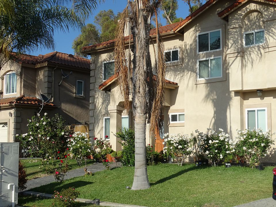 1st image of 12120 S La Cienega Blvd