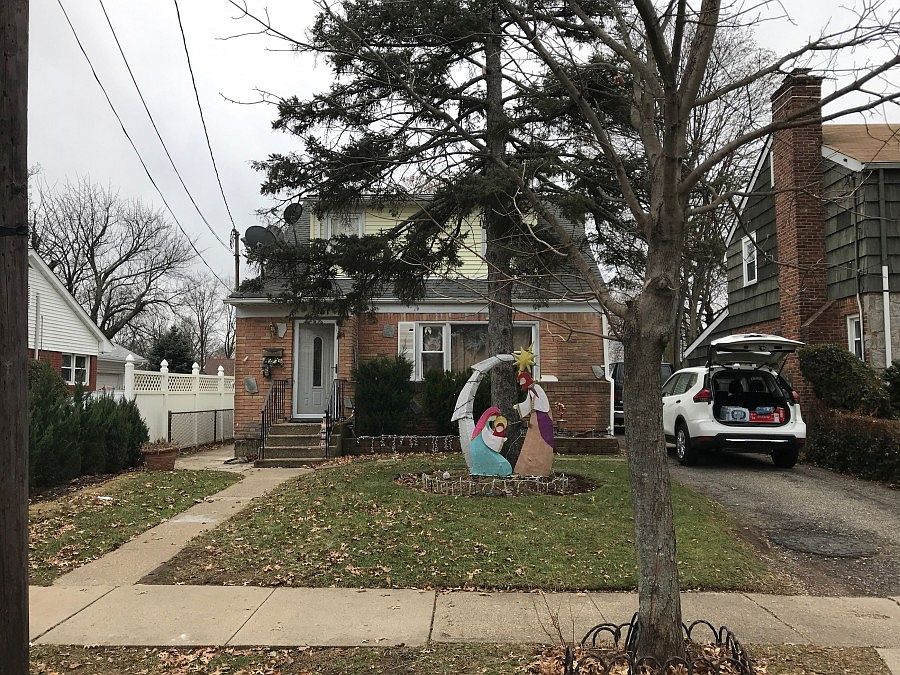 1st image of 161 Fairview Blvd
