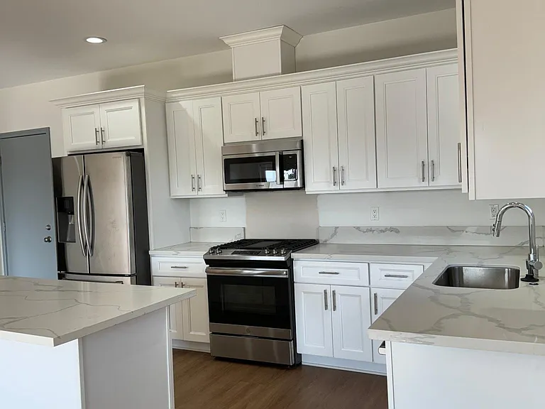 14146 Dall Ln — Photo 8
