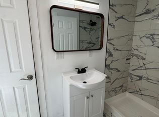 139 Poplar St, New Haven, CT 06513