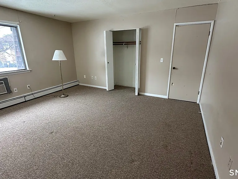 581 Crown St #99 — Photo 6