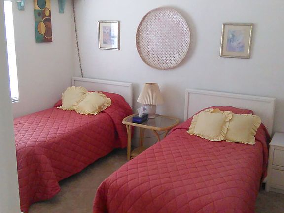 5th image of 13240 White Marsh Ln APT 17