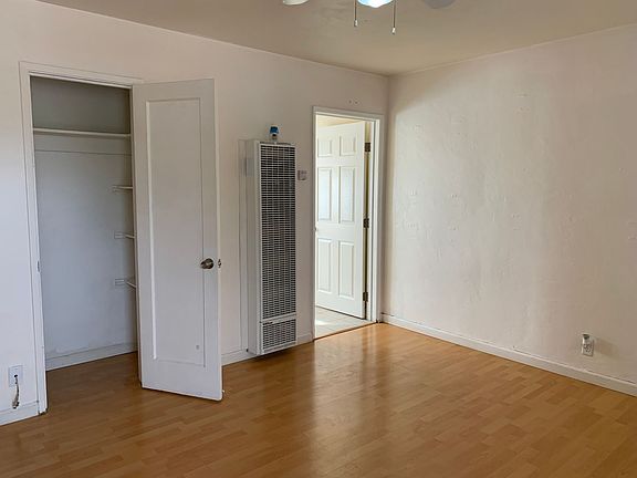 2nd image of 440 N Fair Oaks Ave APT 7