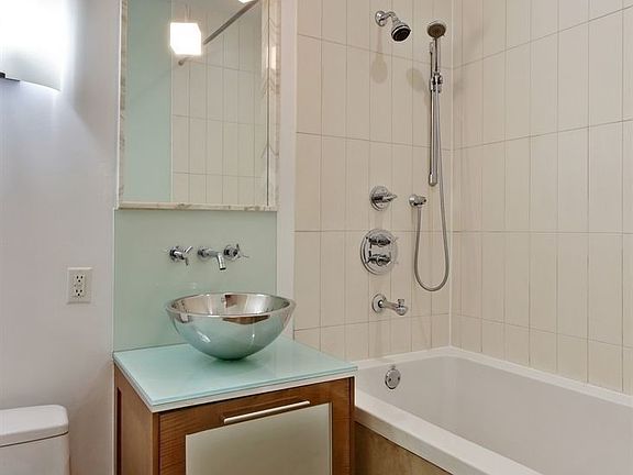 5th image of 59 John St #7J