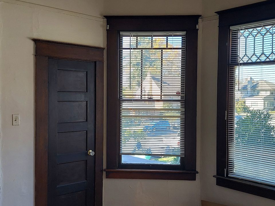 1st image of 613 I St