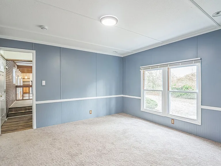 7601 Magnolia Dr — Photo 18