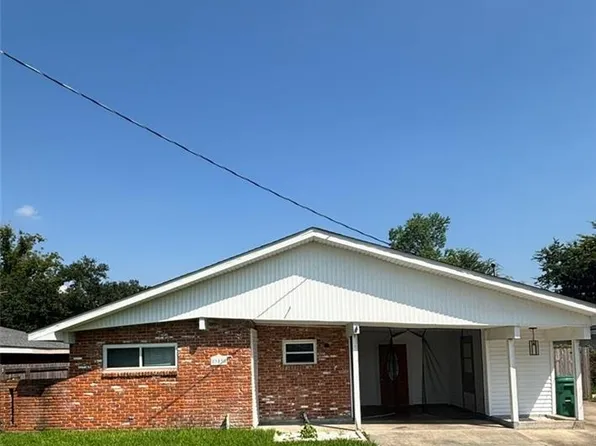 303 Barton Ave, Luling, LA 70070