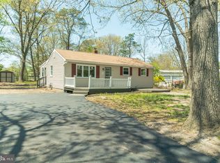 303 Sherwood Dr, Williamstown, NJ 08094