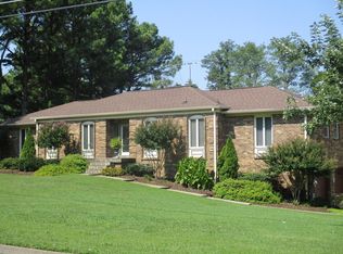 315 Rembrandt Dr, Old Hickory, TN 37138