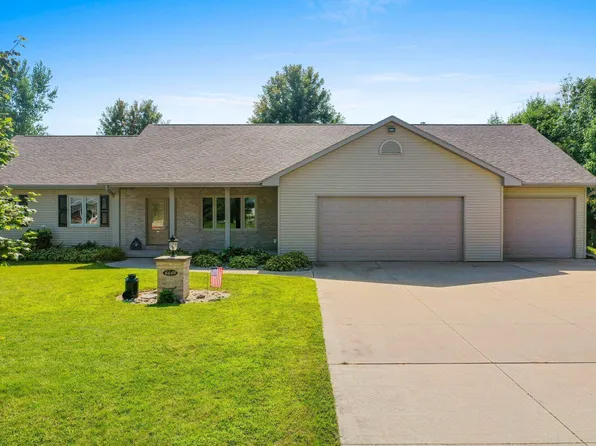 4649 Winding Creek Trl, Abrams, WI 54101