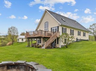 18 River Bend Ln, Westford, VT 05494