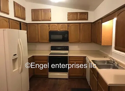 2053 Polk St Photo 1