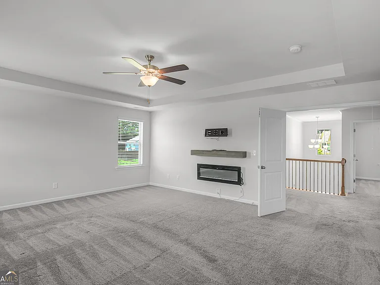 2000 Carolyn Dixon Way — Photo 34