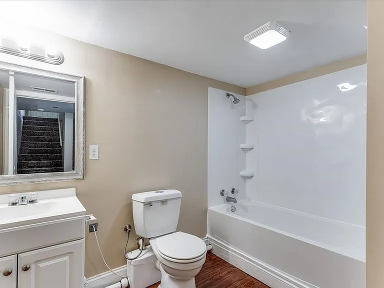 4203 W Pine St — Photo 12