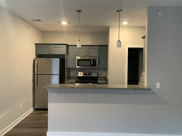 Shelby Pointe Village — Photo 19
