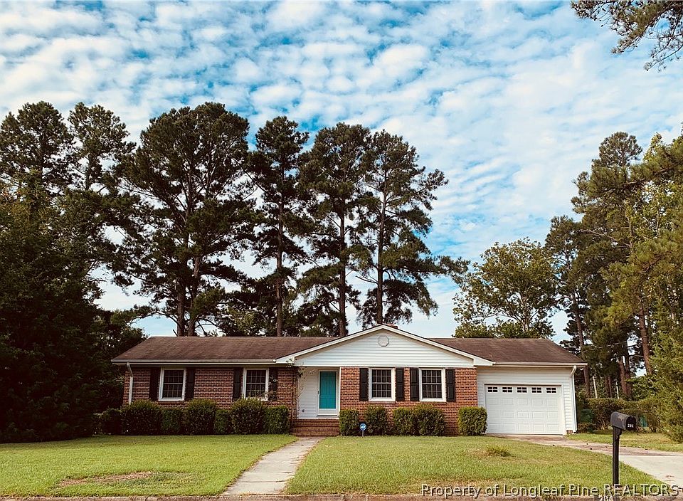 1st image of 204 N Elmhurst Dr