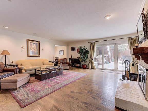 5th image of 9010 Summer Glen Ln