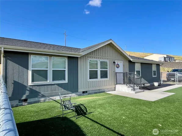 37 Wheatland Dr, Pomeroy, WA 99347